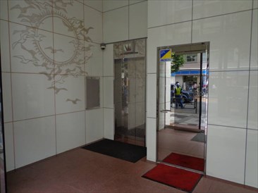 YKB新宿御苑