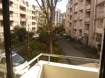 イイオハイツ　(事務所・住居)