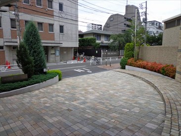 ファミールグラン代々木西原デクスターハウス