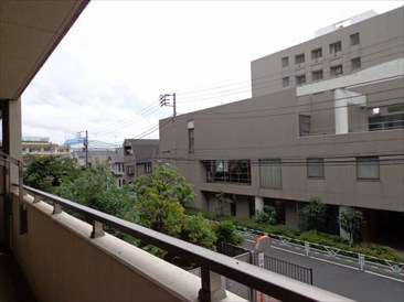 ファミールグラン代々木西原デクスターハウス