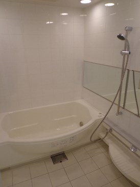 アパートメンツタワー六本木 （Apartments Tower）