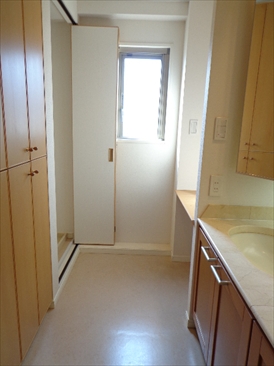 ライオンズマンション南青山グランフォート　（住居・事務所）
