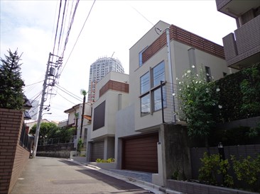神宮前５丁目ハウス（ＡｏｒＢ）