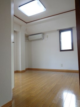 ＭＹＫビル