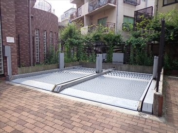 ベルメゾン六本木タワーズ