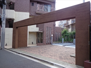 ベルメゾン六本木タワーズ