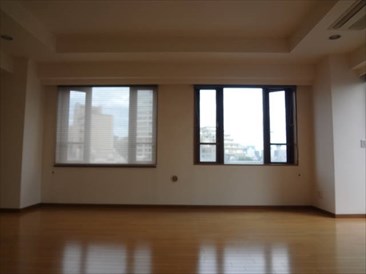 ガーデンテラス神宮前　(事務所)