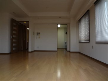 ガーデンテラス神宮前　(事務所)