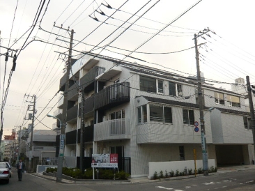ライオンズフォーシア中野坂上　