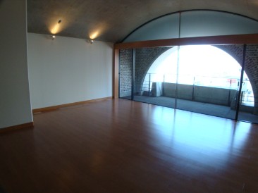 信濃町煉瓦館