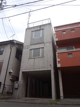 代々木三丁目戸建