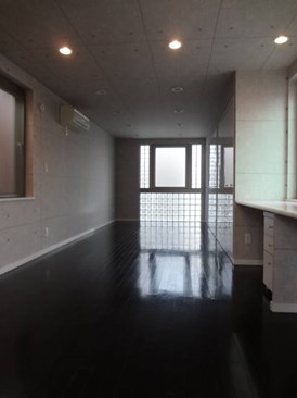 代々木三丁目戸建