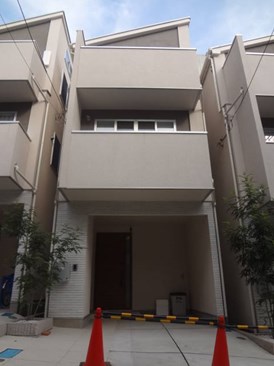 代々木三丁目駐車場付戸建