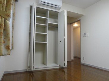 マヤ信濃町三番館