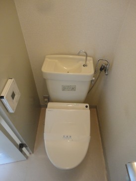 メゾン千駄ヶ谷　（店舗・事務所）