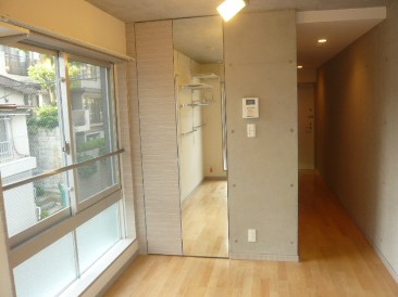 GC西新宿　（ジーシー西新宿）