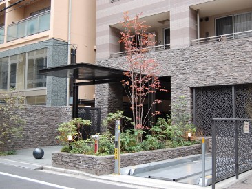 パークアクシス青山骨董通り