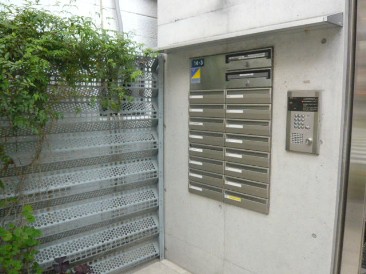 Y.s TERRACE(ワイズテラス）