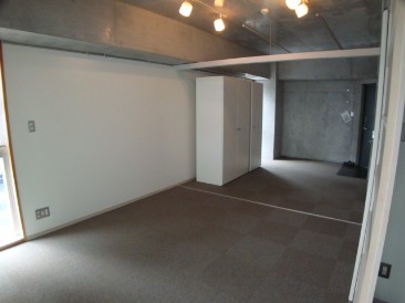 Y.s TERRACE(ワイズテラス）