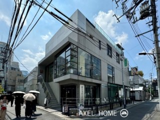 R's aoyama (アールズ青山)