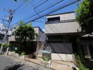 メゾン神宮前