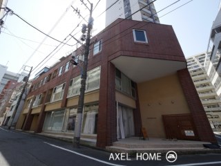 プラザ新宿御苑