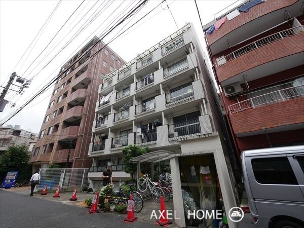ニューカーサ麻布