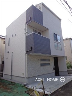 小日向1丁目戸建