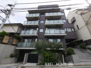 LA REINA ICHIGAYA KAGACHO（ラ・レイナ市谷加賀町）