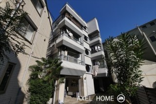 青山北町パーク・マンション
