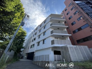 コスモリード新宿余丁町