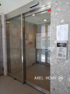 ルミネ本郷赤門前