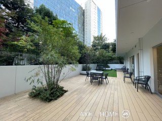 コンフォリア東新宿