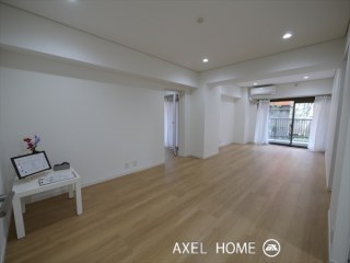 シャンボール小石川