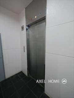 四谷4丁目32番4号ビル