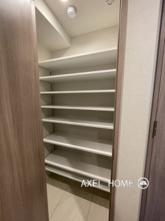 ラティエラ四谷