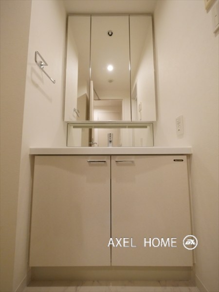 NIKKO　APARTMENT　HOUSE　(ニッコーアパートメントハウス）