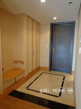 青山北町パーク・マンション