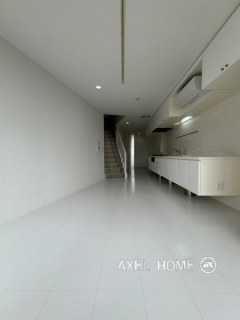 河田町ガーデン4