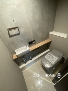 EXAM AKASAKA(エクサム赤坂)