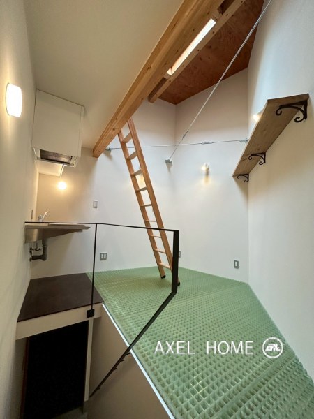K HOUSE（ケイハウス）