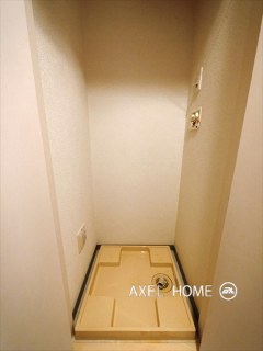 パレステュディオ新宿御苑駅前
