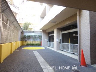 新宿余丁町パークホームズ