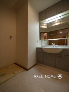 新御茶ノ水アーバントリニティ