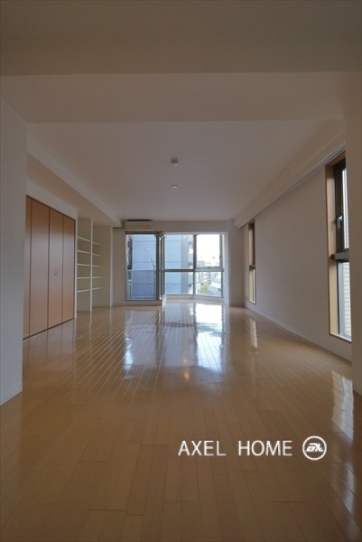 クレイドル日本橋