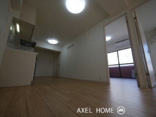 シャンボール新宿御苑前