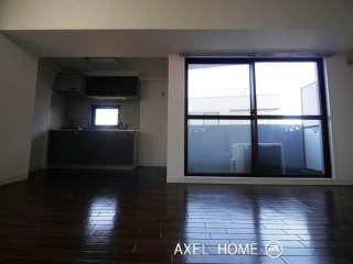 代々木T-FLAT (代々木ティーフラット)