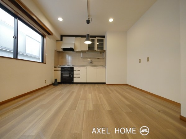 原宿鈴木ビル　（住居・事務所）