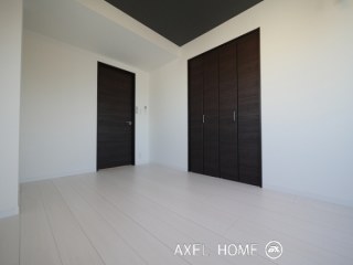 レオーネ秋葉原