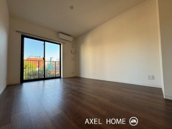 WAKABA View Apartment (若葉ビューアパートメント)
